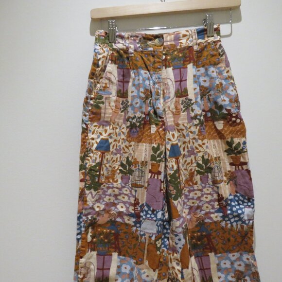 PRINCESS HIGHWAY X MODCLOTH Linen Blend Crazy Cat Print Cropped Pull On Pants - Picture 3 of 14